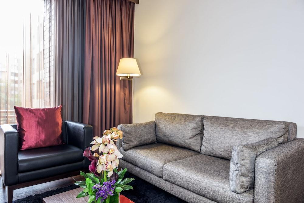 Hotel NH Collection Bogota Andino Royal Esterno foto A living room in a hotel