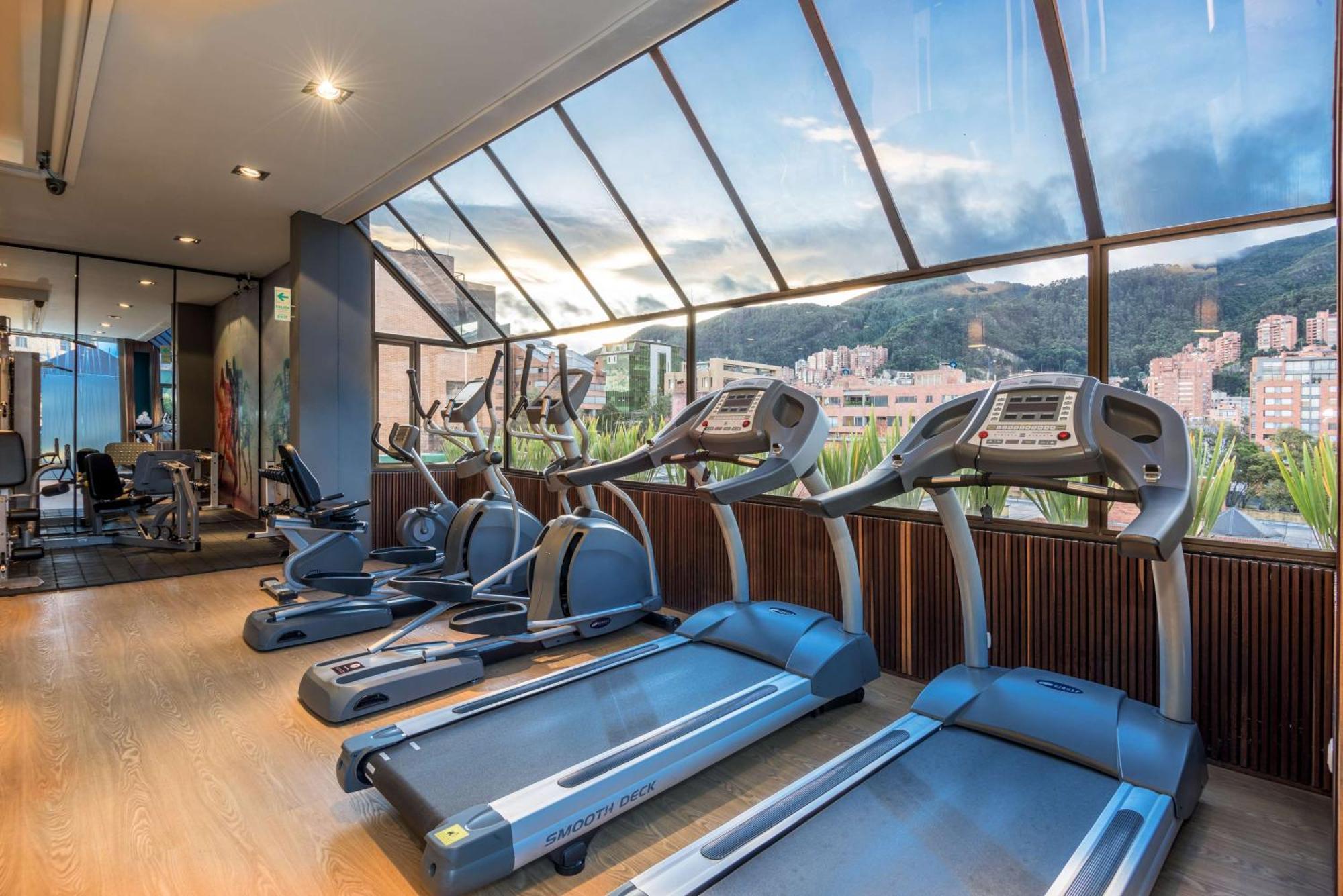 Hotel NH Collection Bogota Andino Royal Esterno foto The gym at the hotel