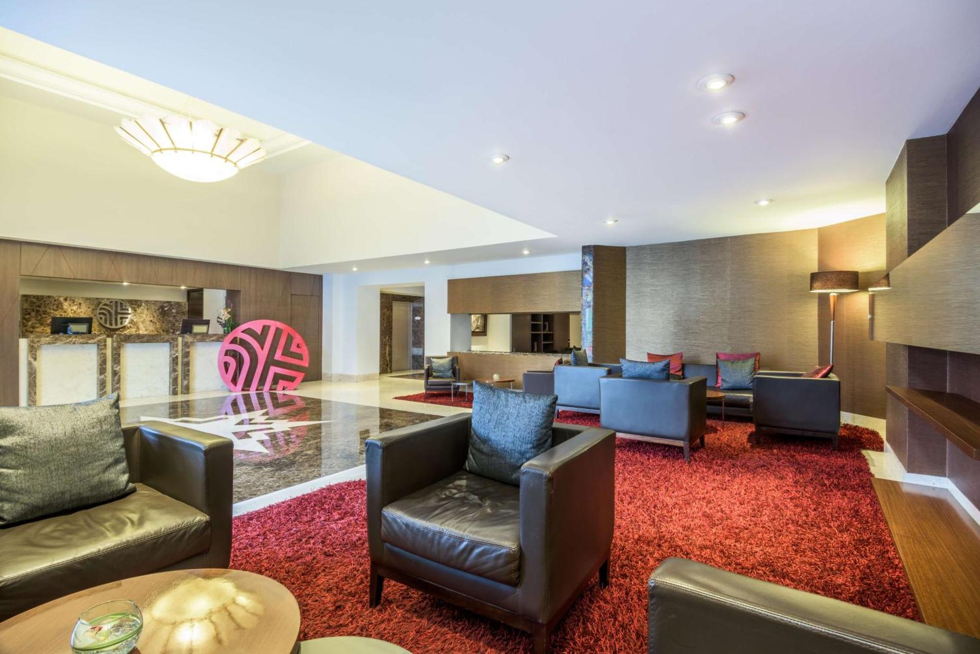 Hotel NH Collection Bogota Andino Royal Esterno foto The lounge at the airport